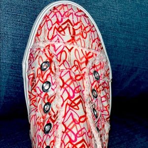 Corkys womens size 7 hearts never worn